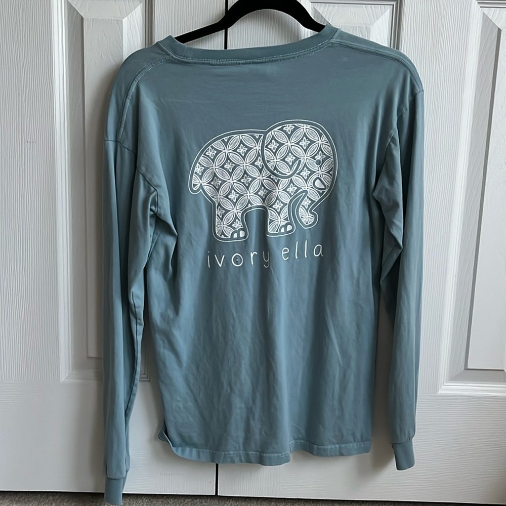 Blue long sleeve Ivoryella shirt